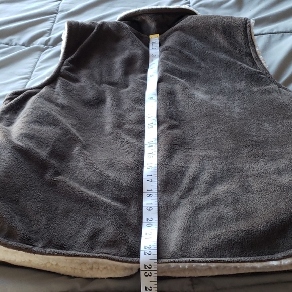 Private Quarters Vest Size L - Picture 6 of 8